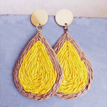 Load image into Gallery viewer, Raffia Grass Teardrop Earrings
